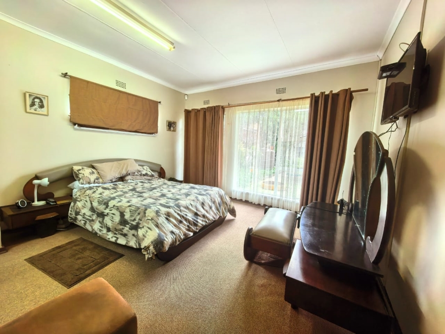 3 Bedroom Property for Sale in Vaalpark Free State